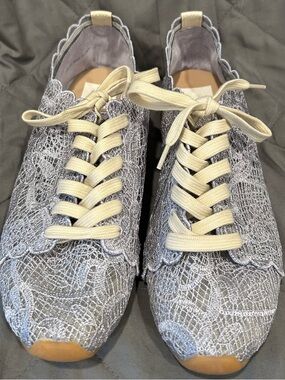 Dolce Vita Dayana Sneaker